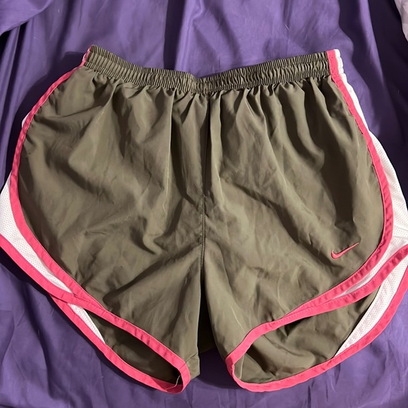 Nike Pants - Nike shorts